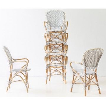Fauteuil en rotin naturel et résine tressée, empilable