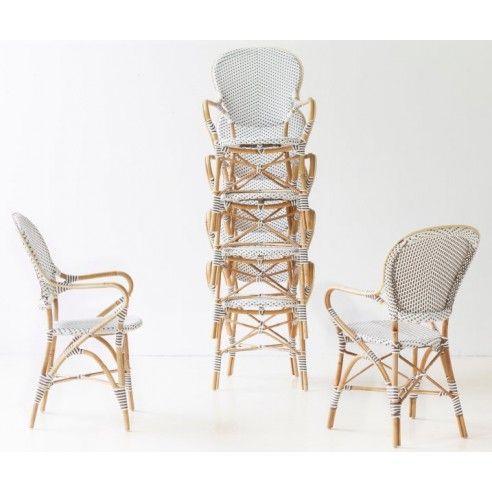 Fauteuil de jardin en rotin naturel et résine tressée Fauteuil de jardin en rotin naturel et résine tressée