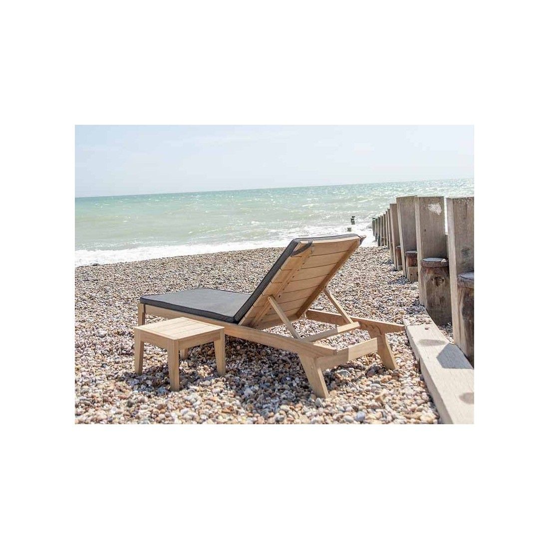 Petite table basse en bois pour bain de soleil, haut de gamme