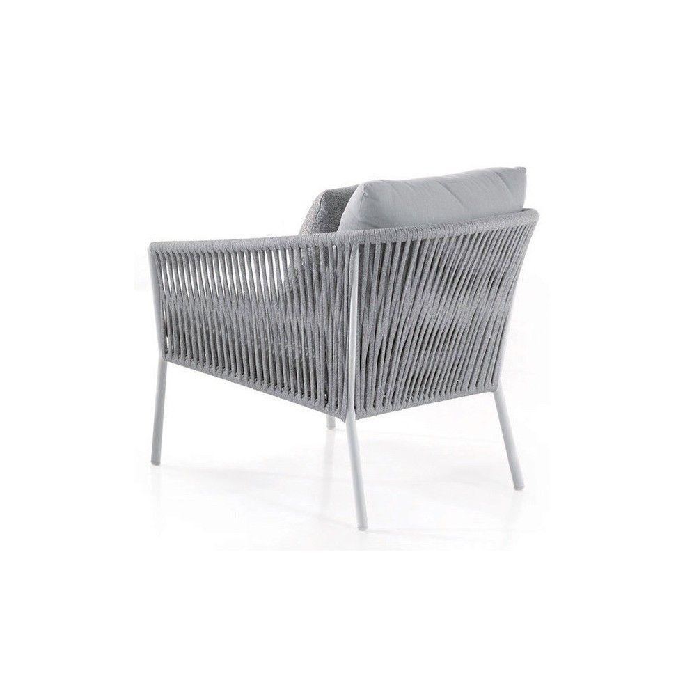 Fauteuil design avec coussin, Gabon