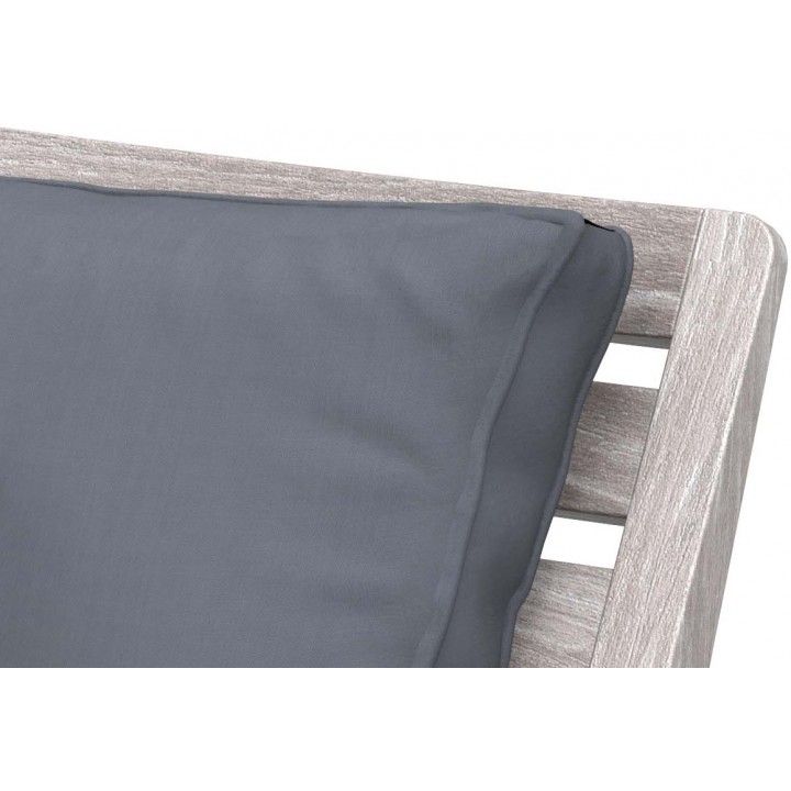 Fauteuil en teck FSC vintage grey avec coussins en tissu Sunbrella gris foncé