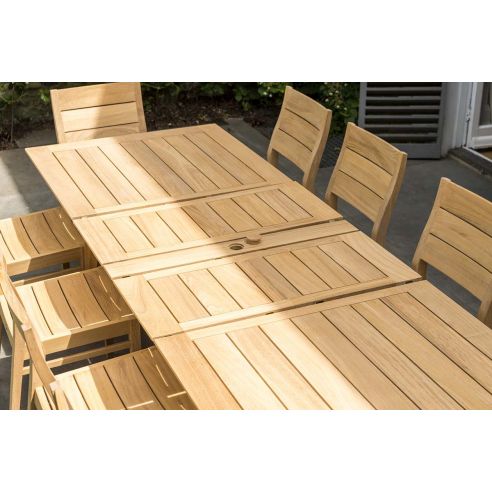 Table de jardin en roble avec rallonge 200/288 cm, haut de gamme
