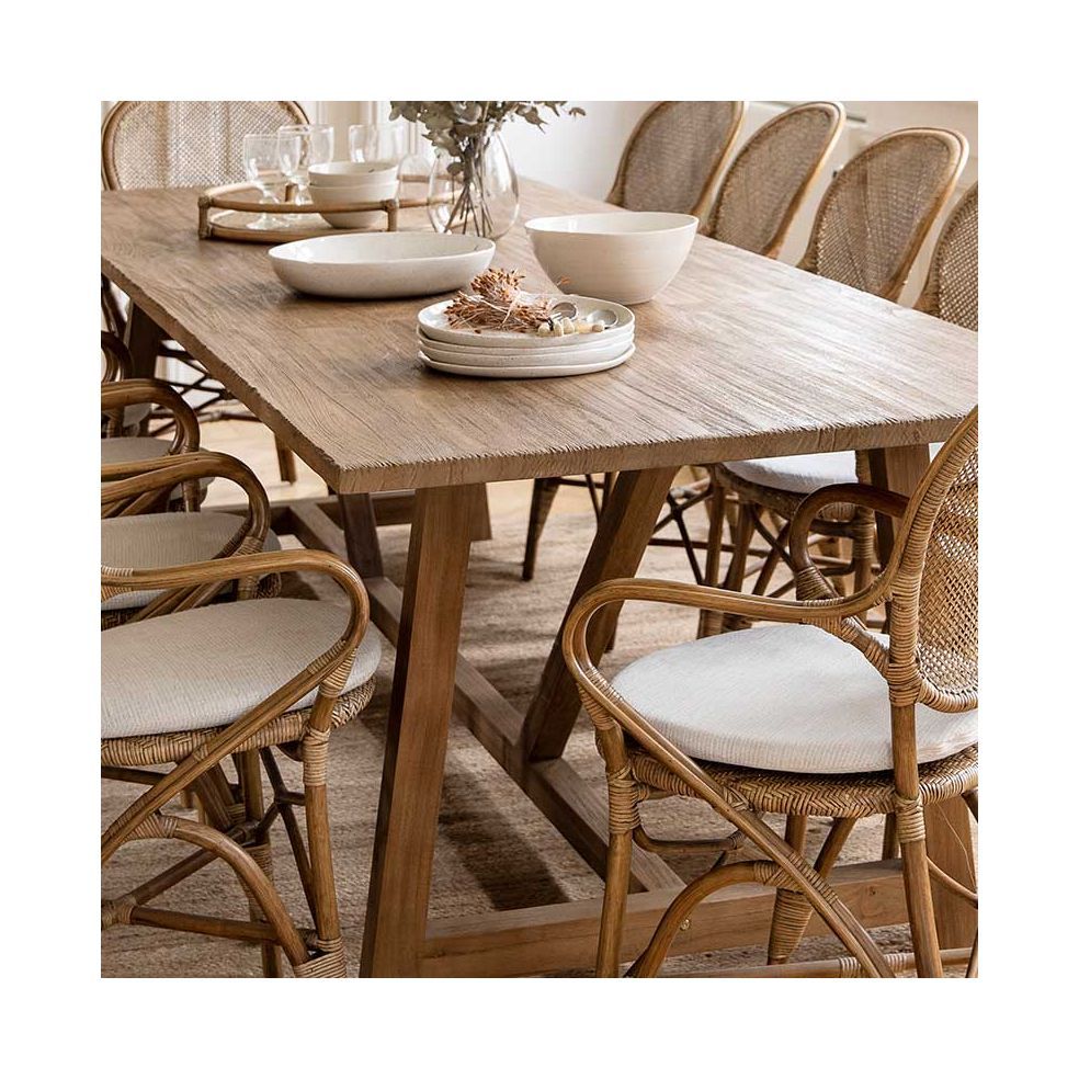 Table intérieure en teck Table intérieure en teck