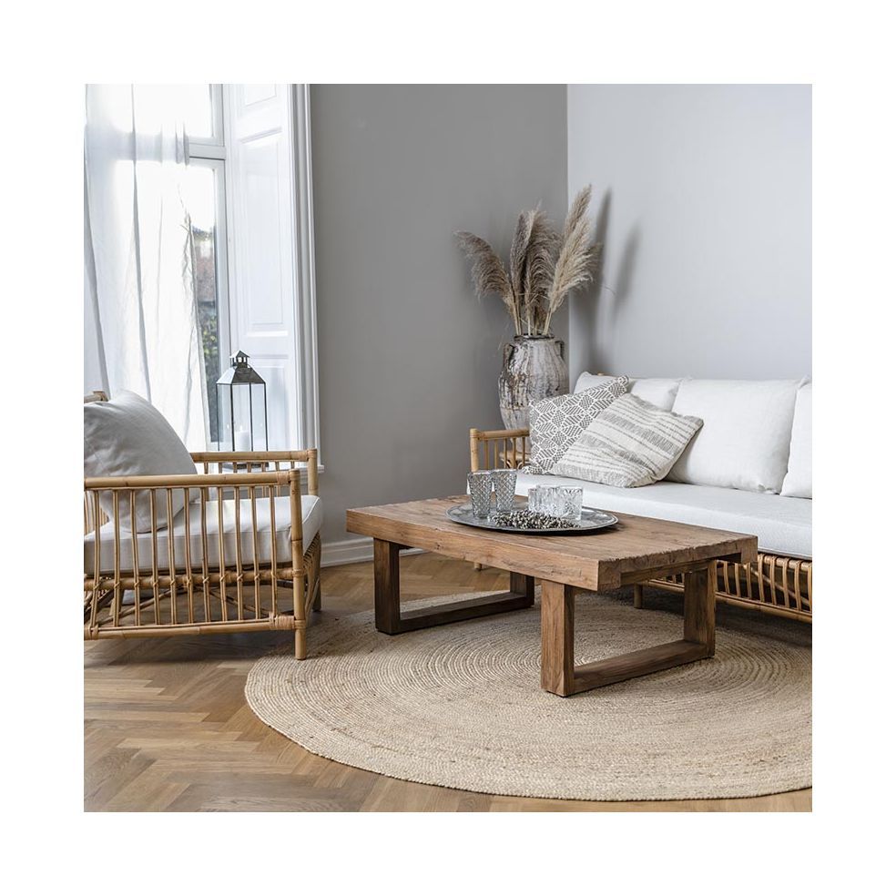 Table basse en teck ancien 130 cm