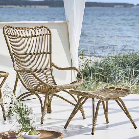 Repose pieds de jardin en alu-rotin, spécial extérieur, Monet de Sika Design