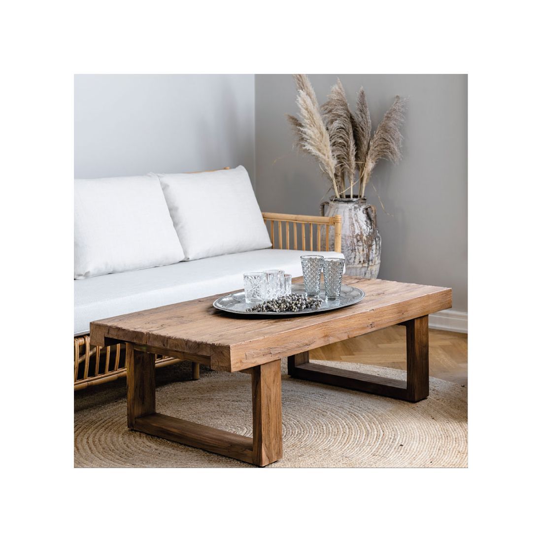 Table basse en teck ancien 130 cm