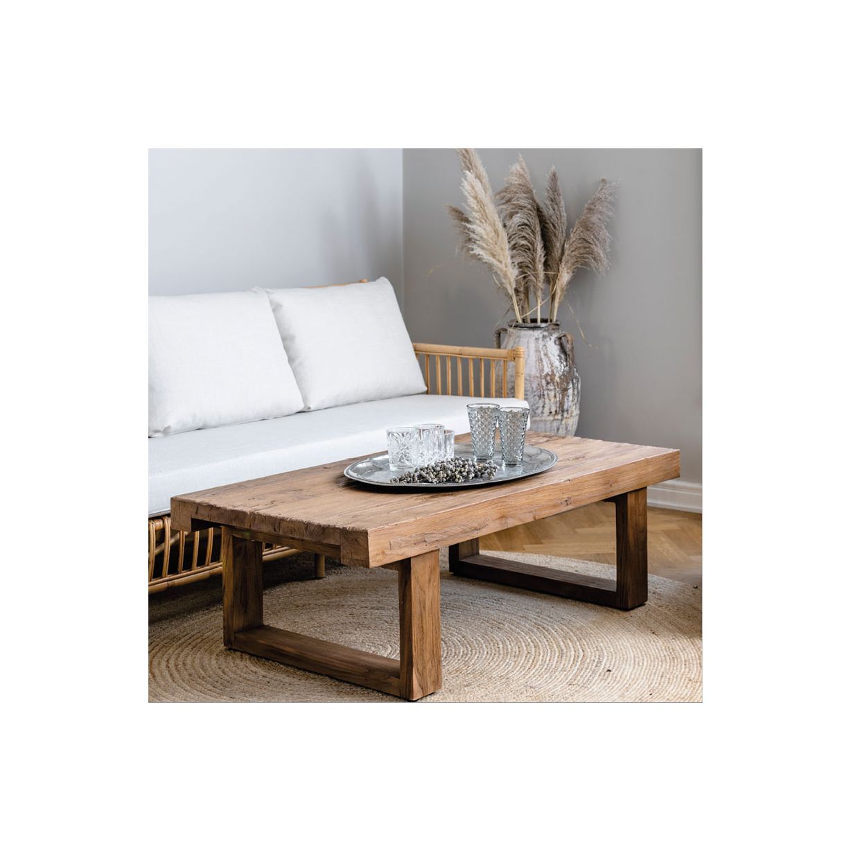 Table basse en teck ancien 130 cm