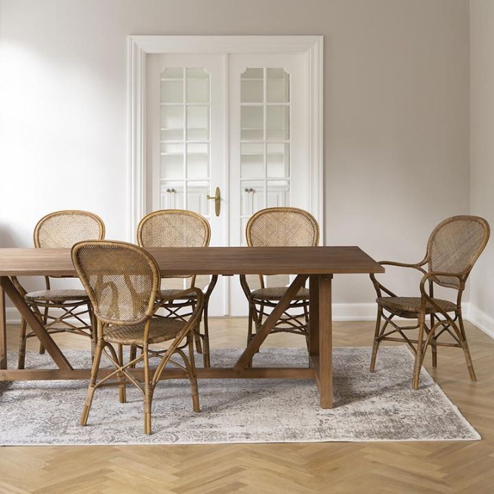 Table intérieure en teck