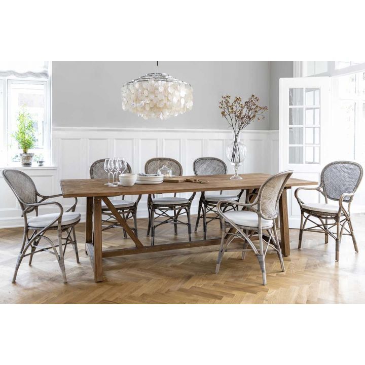 Table intérieure en teck