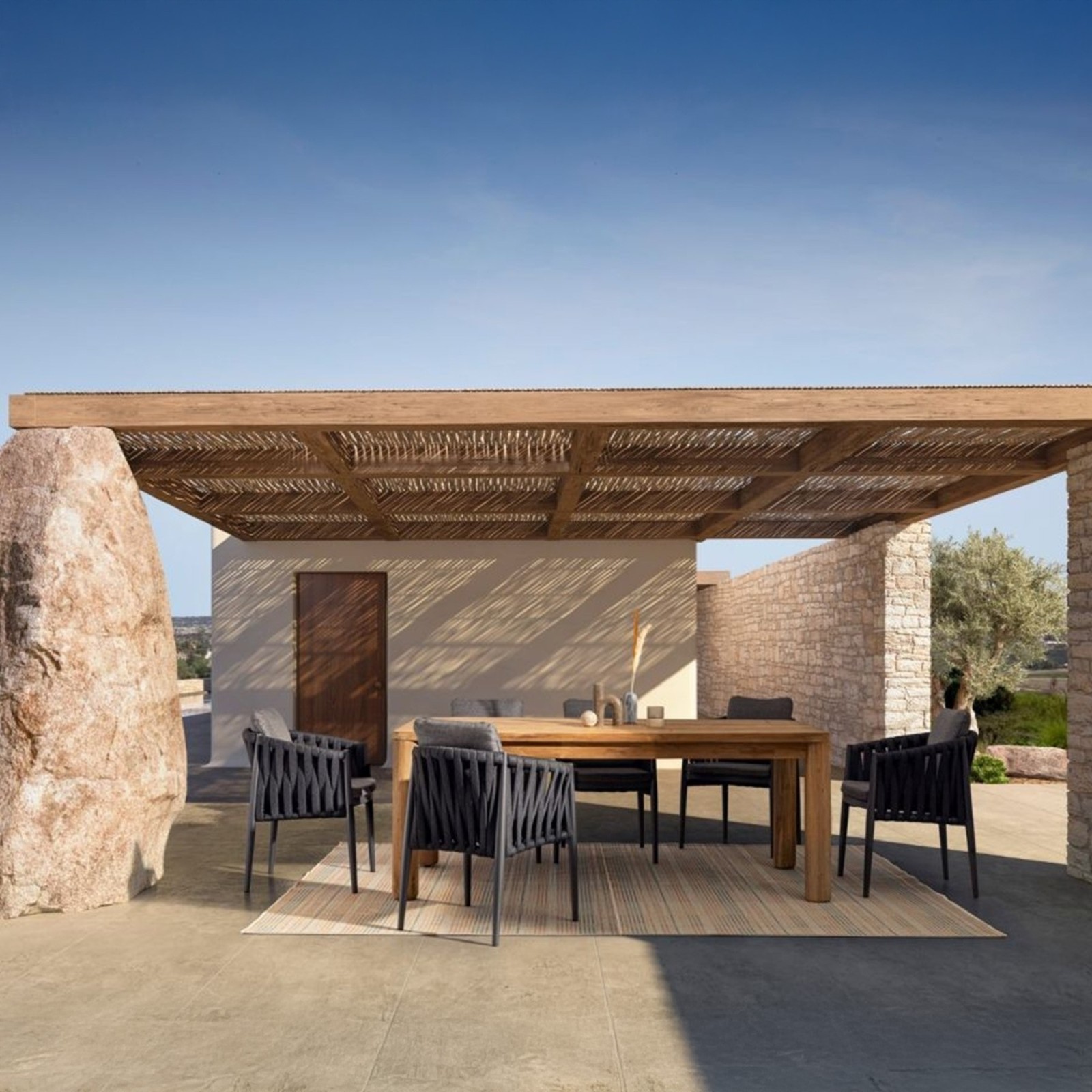Table de jardin en teck recyclé Maverick | Bizzotto Table de jardin en teck recyclé Maverick | Bizzotto