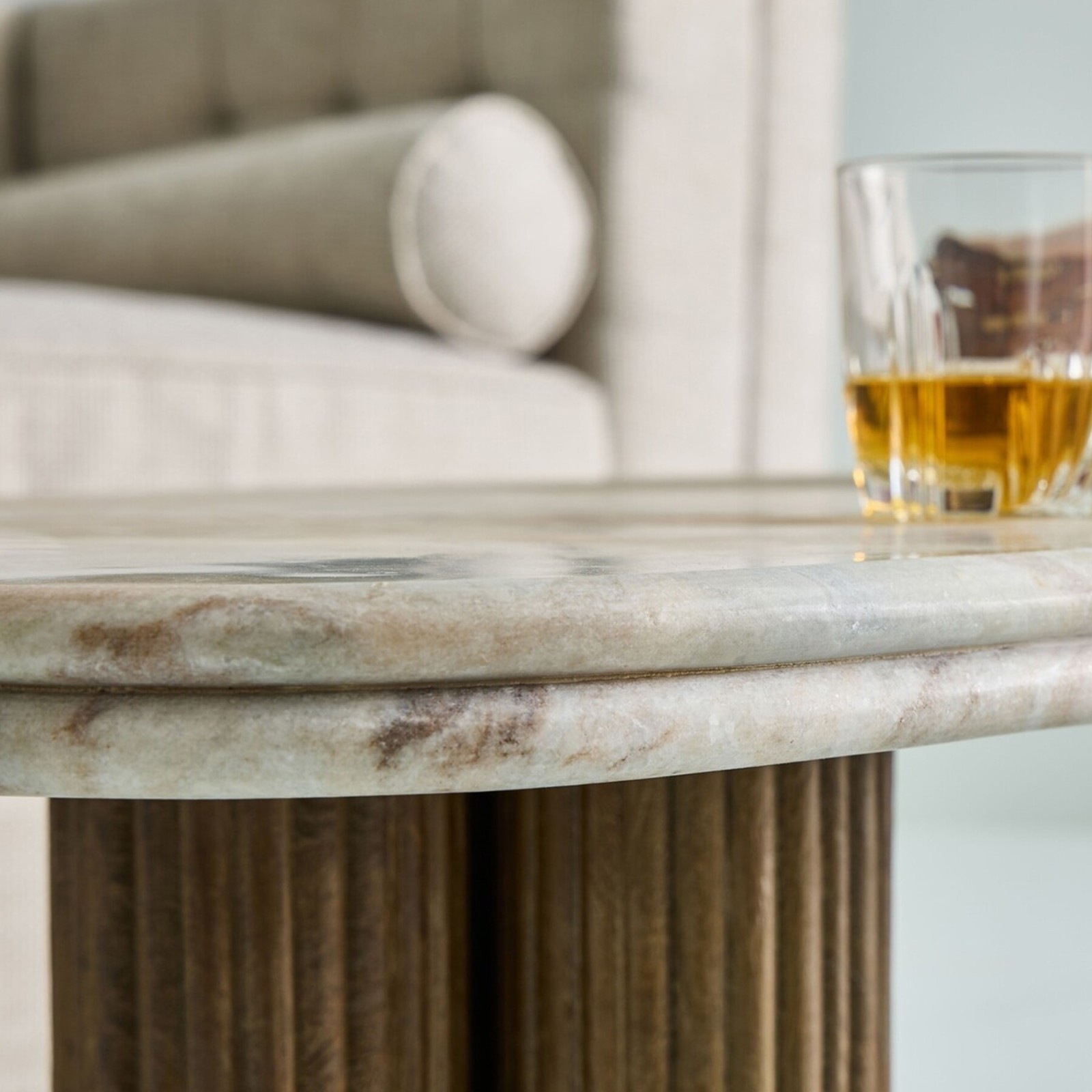 Table basse marbre et bois Buren design - Signature