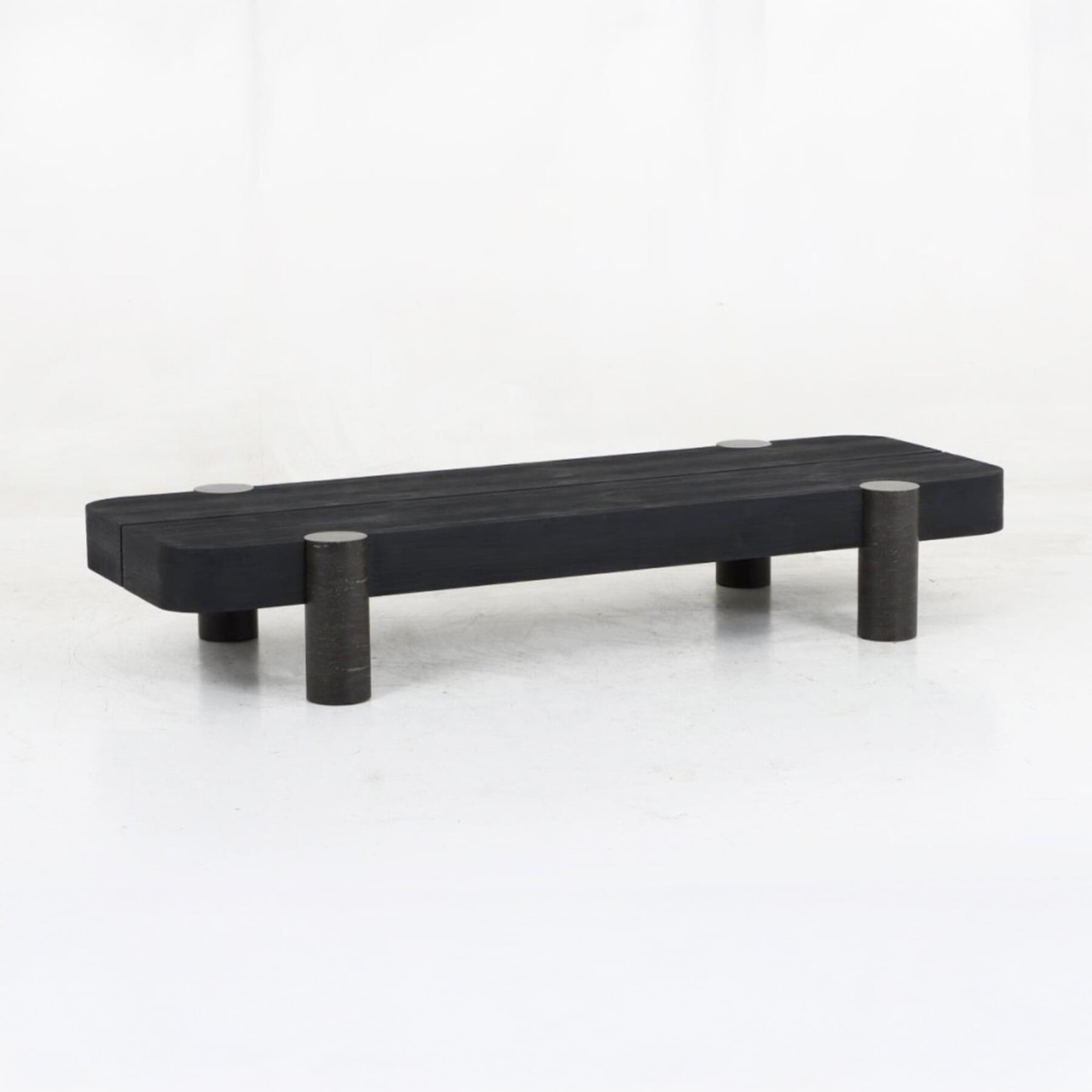 Table basse chêne et noir Basset en chêne massif - Signature Table basse chêne et noir Basset en chêne massif - Signature
