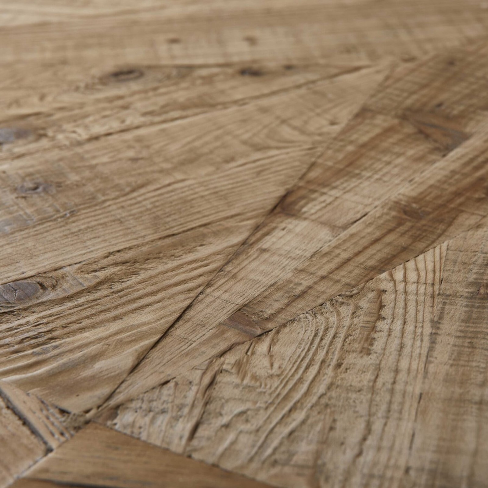 Table ronde vieux bois Magistral 140 cm en pin massif - Signature Table ronde vieux bois Magistral 140 cm en pin massif - Signature