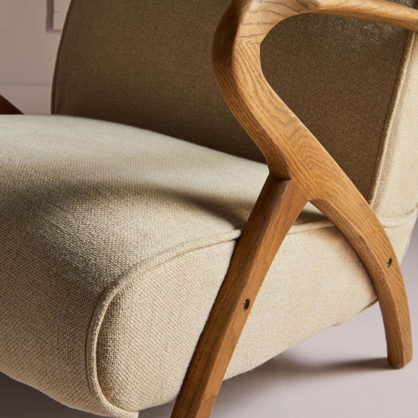 Fauteuil bois et lin Jean en chêne massif - Signature Fauteuil bois et lin Jean en chêne massif - Signature
