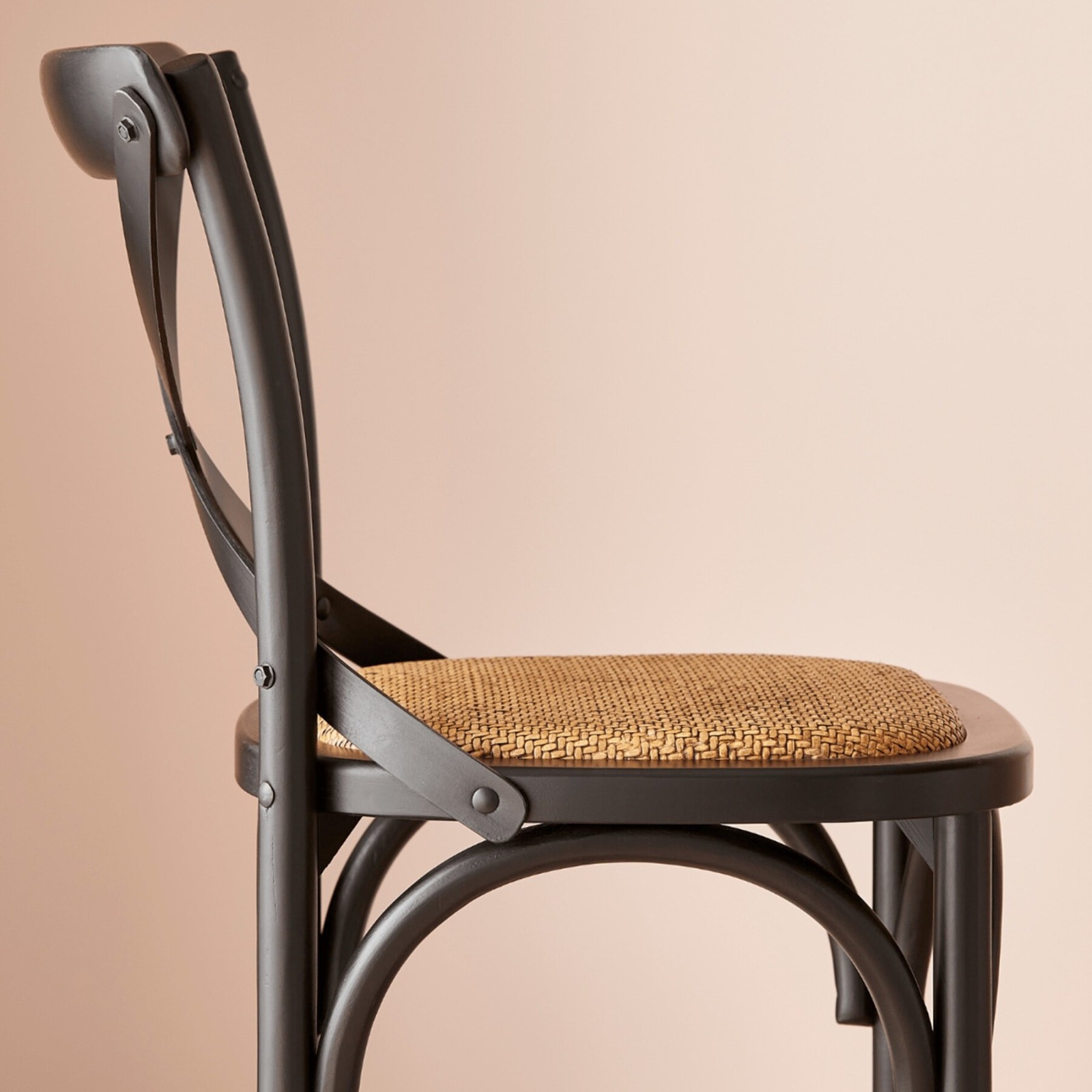 Lot de 2 chaises hautes bistrot bois noir - Signature Lot de 2 chaises hautes bistrot bois noir - Signature