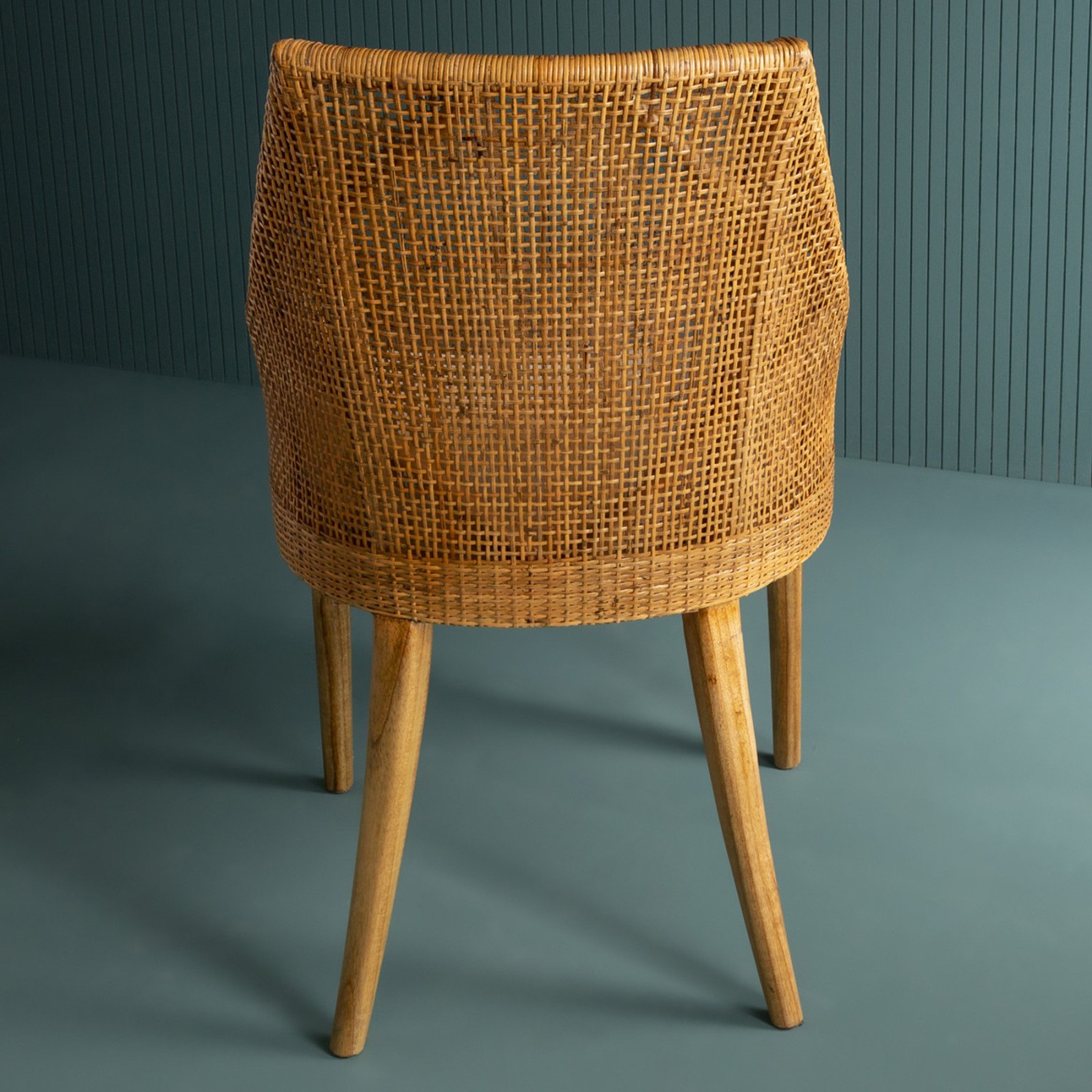 Chaise rotin vintage Julie pour salle à manger - Signature