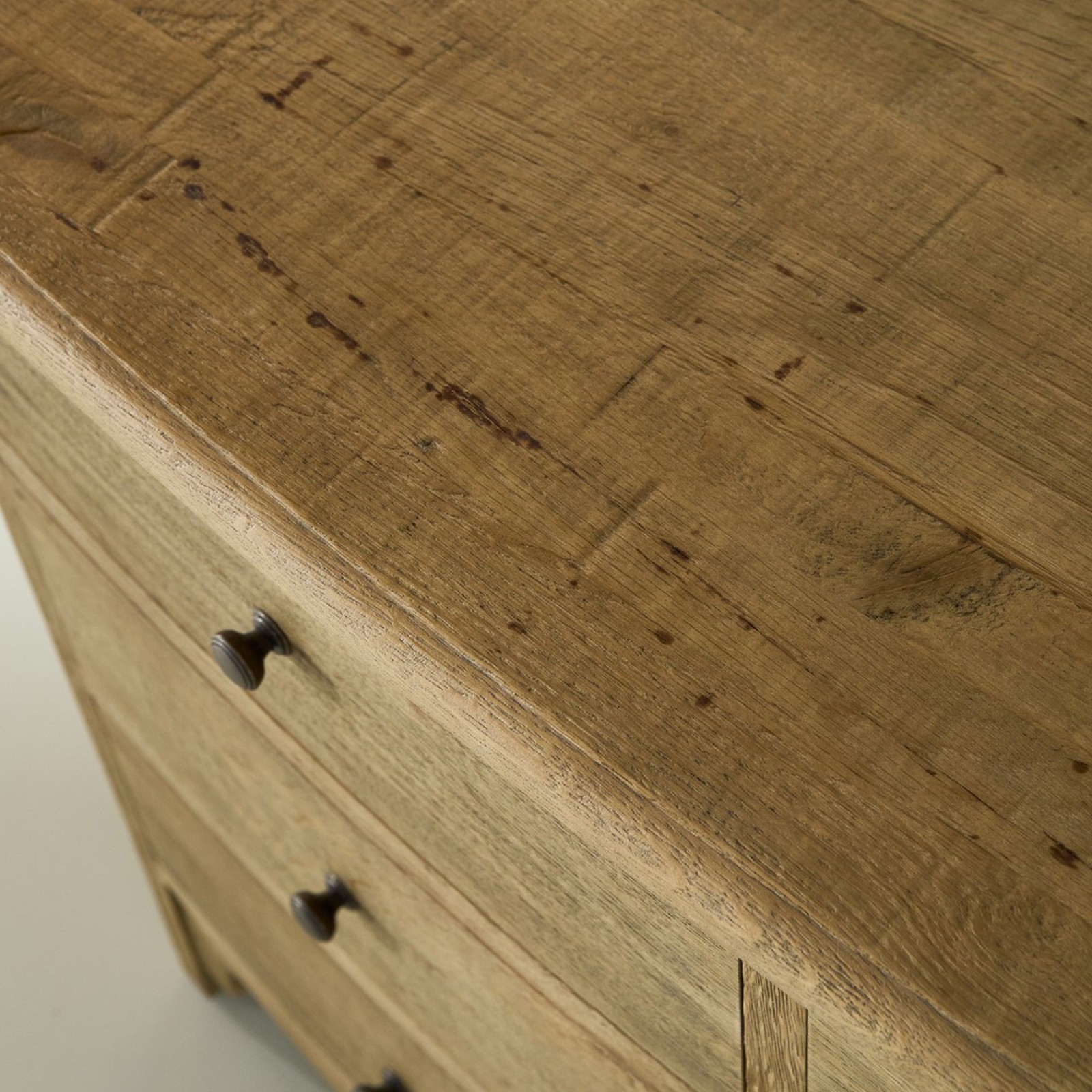 Commode chêne clair Saumur en chêne massif - Signature