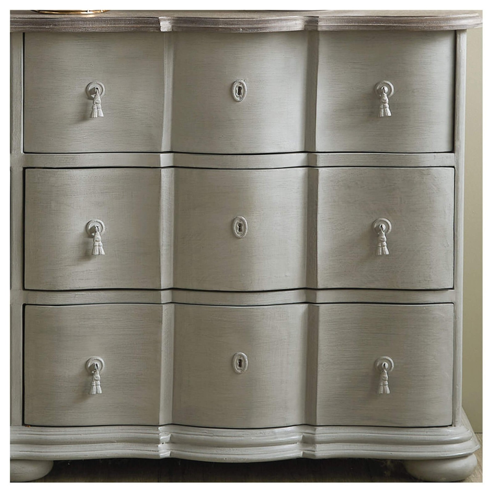 commode-carlotta-pierre-détails commode-carlotta-pierre-détails