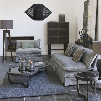Table basse ronde en chêne avec piètement sculptural et plateau verre Cléo