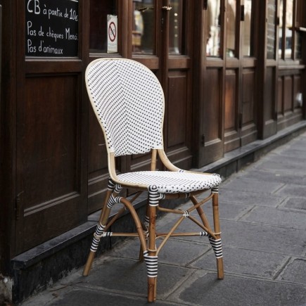 Chaise en rotin naturel et résine tressée Isabelle