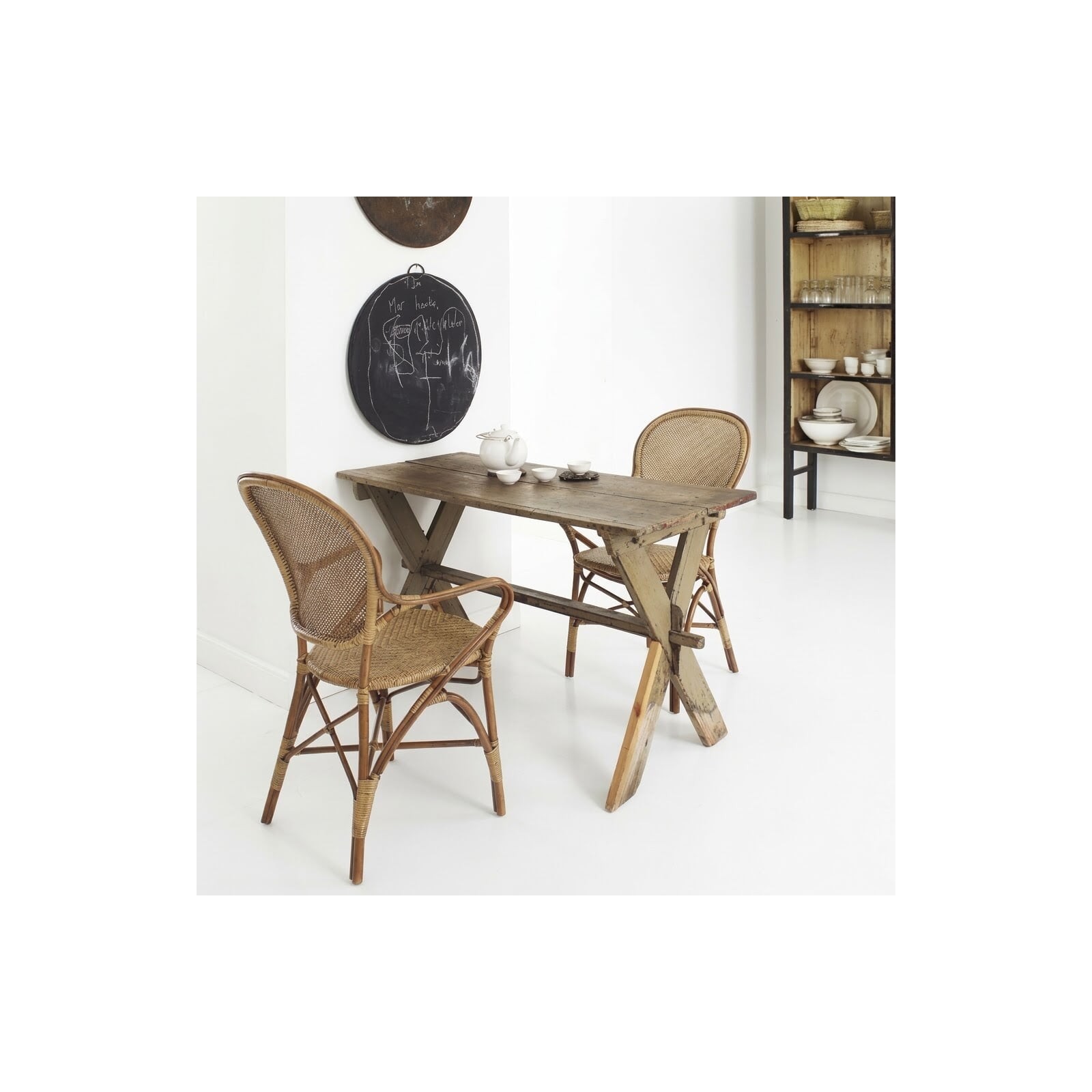 Fauteuil en rotin naturel type médaillon, Rossini