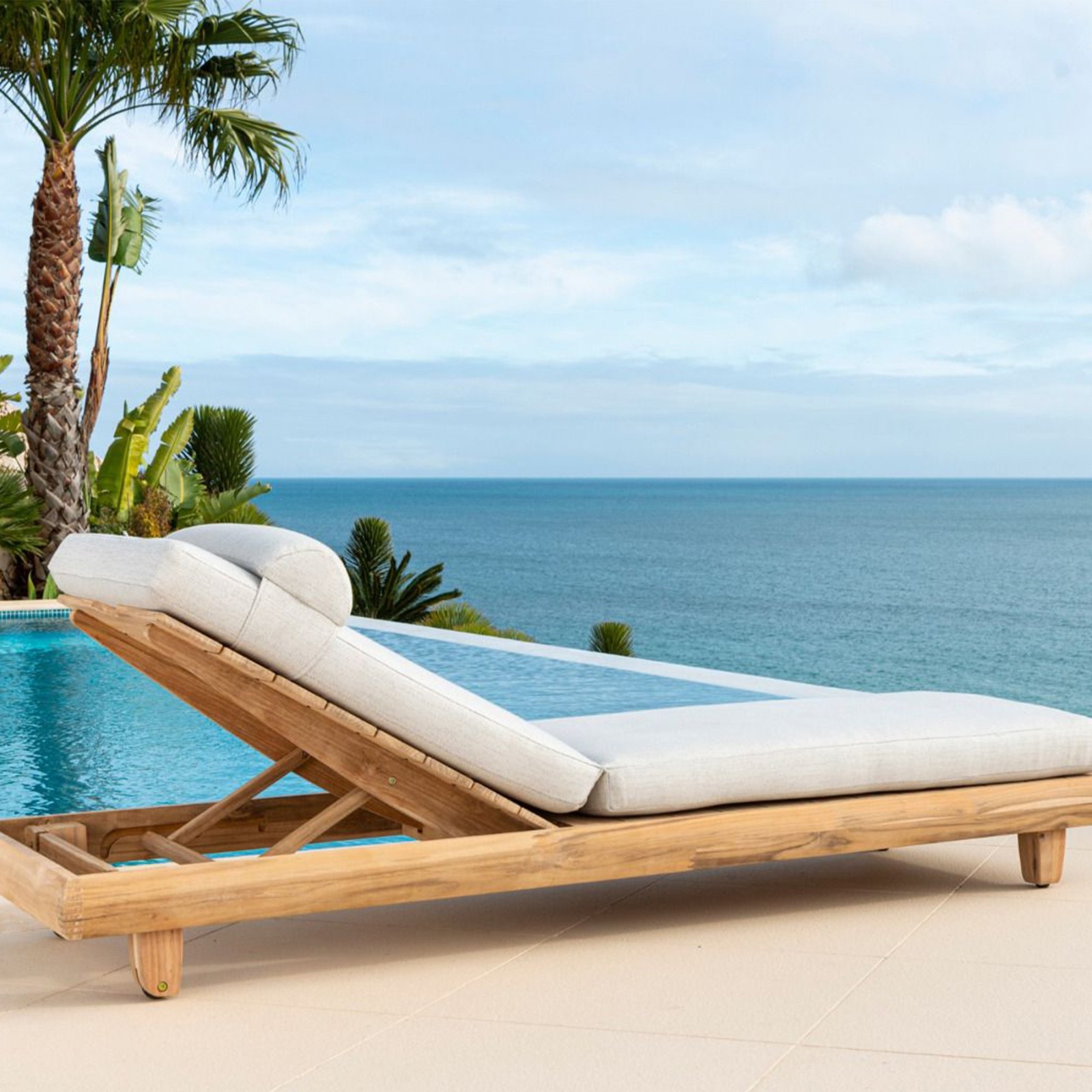 Bain de soleil design en teck, Sorrento Bain de soleil design en teck, Sorrento