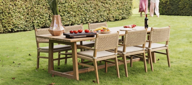 Comment choisir sa table en teck massif